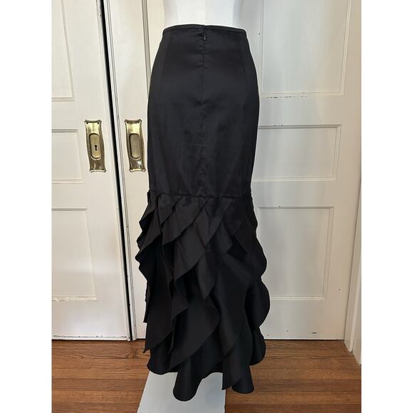 Tadashi Shoji Collection Flutter Taffeta Maxi Skirt Womens Size 8 Black Formal - Picture 2 of 8